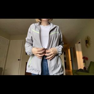 SOLD 🦋Nike Windbreaker